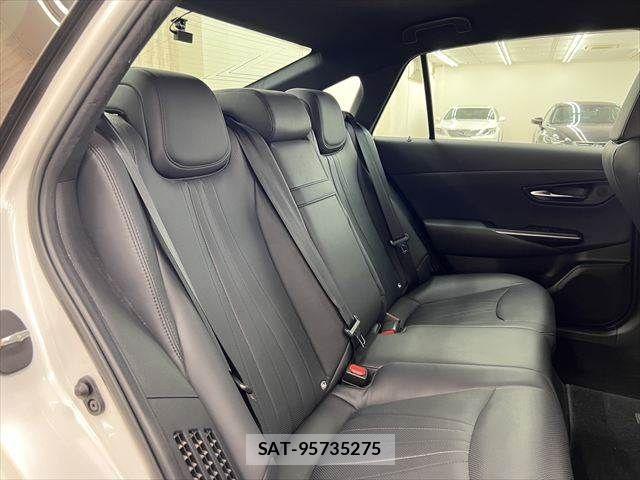 Toyota CROWN SEDAN 2021-07 7216696-7