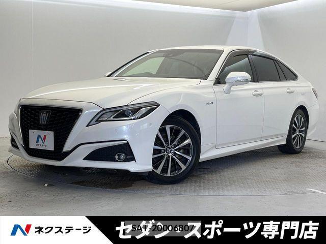 Toyota CROWN SEDAN 2019-05 7216680-0