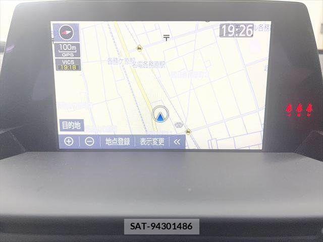 Toyota CROWN SEDAN 2019-04 7216683-3