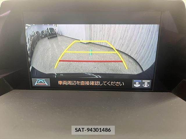 Toyota CROWN SEDAN 2019-04 7216683-5