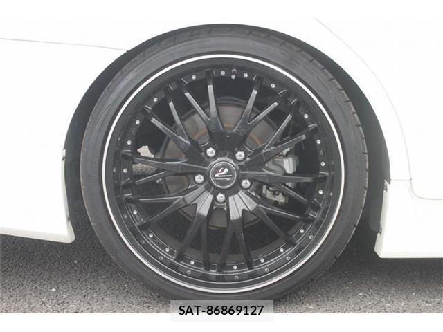 Toyota CROWN SEDAN 2019-05 7216681-22