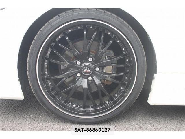 Toyota CROWN SEDAN 2019-05 7216681-24