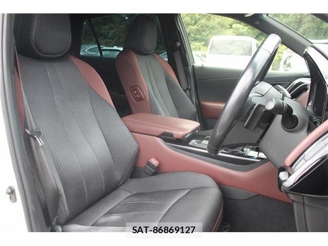 Toyota CROWN SEDAN 2019-05 7216681-29