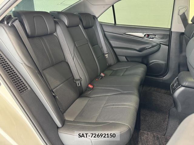 Toyota CROWN SEDAN 2014-04 7216632-9
