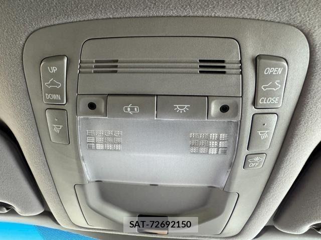 Toyota CROWN SEDAN 2014-04 7216632-26