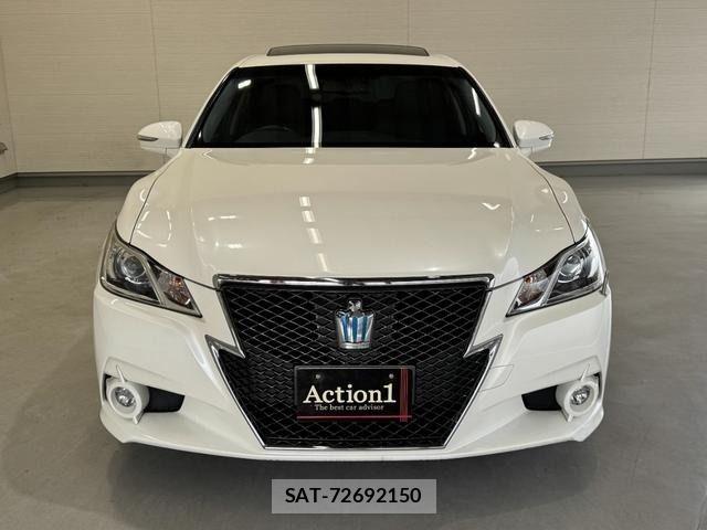 Toyota CROWN SEDAN 2014-04 7216632-2