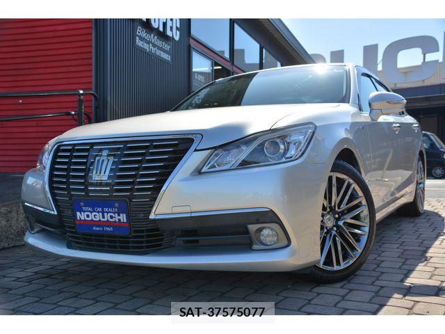 Toyota CROWN SEDAN 2013-03 7216613-0