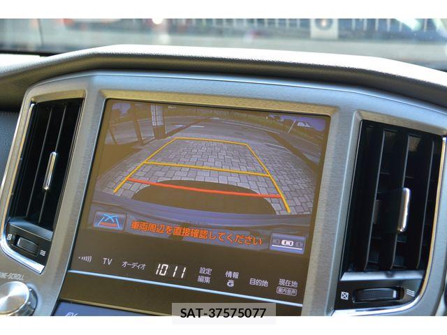 Toyota CROWN SEDAN 2013-03 7216613-10