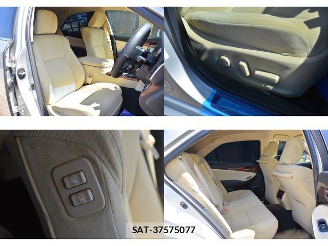 Toyota CROWN SEDAN 2013-03 7216613-29