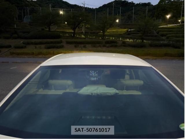 Toyota CROWN SEDAN 2013-06 7216611-9