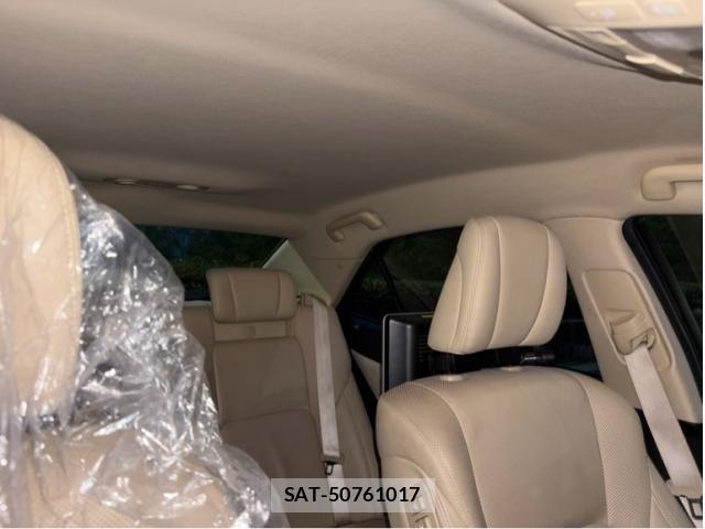 Toyota CROWN SEDAN 2013-06 7216611-13