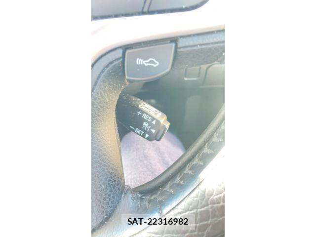 Toyota CROWN SEDAN 2013-03 7216610-21