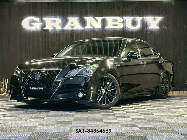 Toyota CROWN SEDAN 2014-11 7216639-0