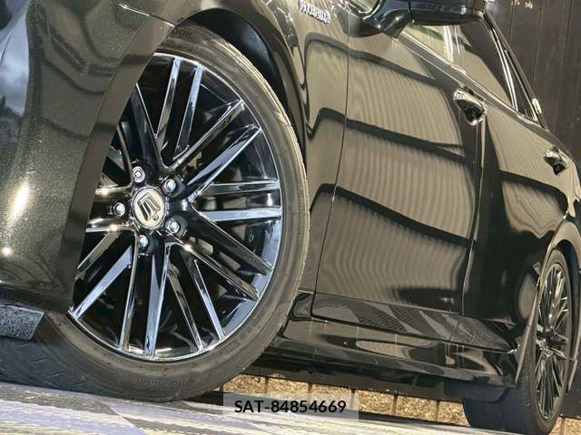 Toyota CROWN SEDAN 2014-11 7216639-17