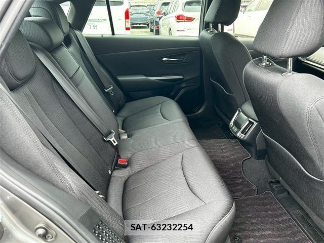 Toyota CROWN SEDAN 2021-07 7216697-14