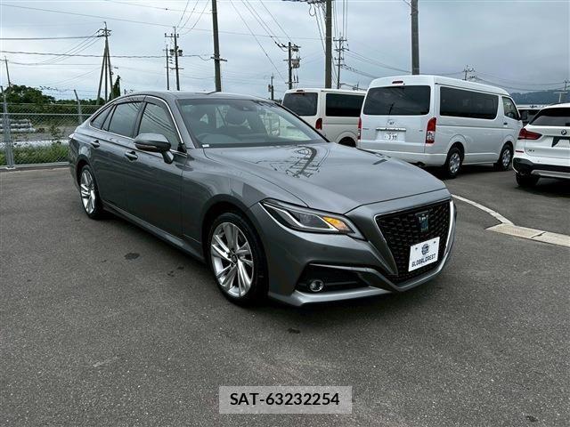 Toyota CROWN SEDAN 2021-07 7216697-4