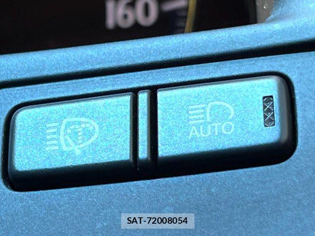Toyota CROWN SEDAN 2016-01 7216646-9