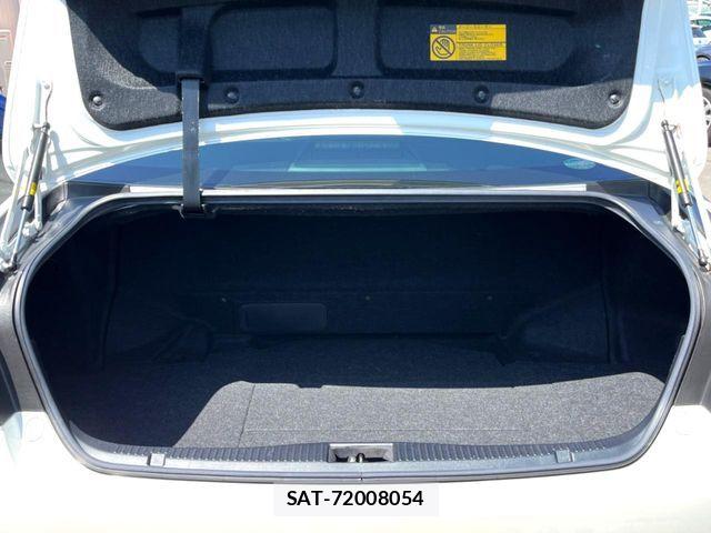 Toyota CROWN SEDAN 2016-01 7216646-12