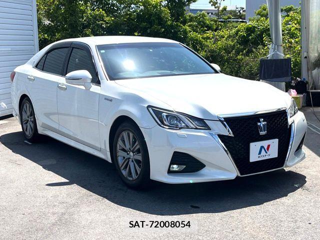Toyota CROWN SEDAN 2016-01 7216646-17