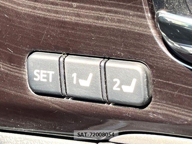 Toyota CROWN SEDAN 2016-01 7216646-7