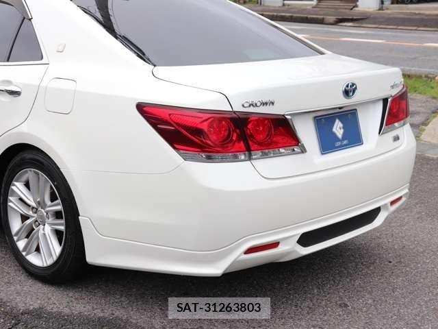 Toyota CROWN SEDAN 2013-05 7216612-13