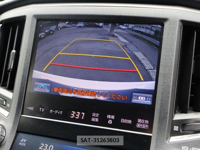 Toyota CROWN SEDAN 2013-05 7216612-28