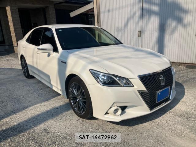 Toyota CROWN SEDAN 2013-11 7216629-0