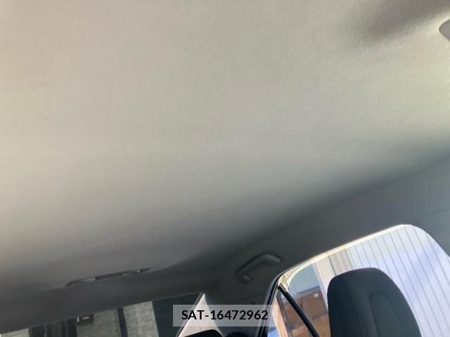 Toyota CROWN SEDAN 2013-11 7216629-21