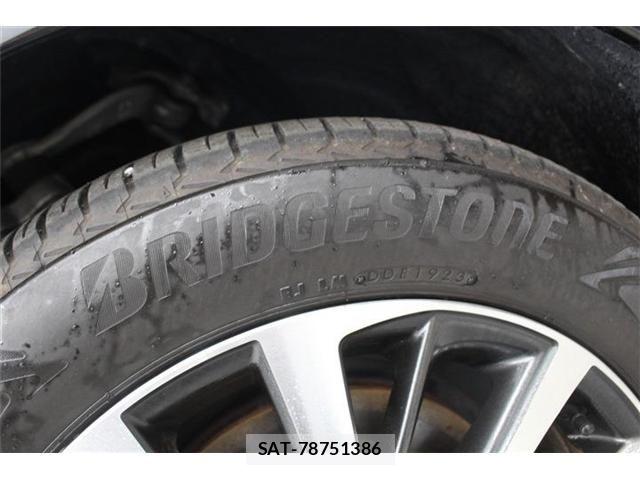 Toyota CROWN SEDAN 2018-09 7216661-20