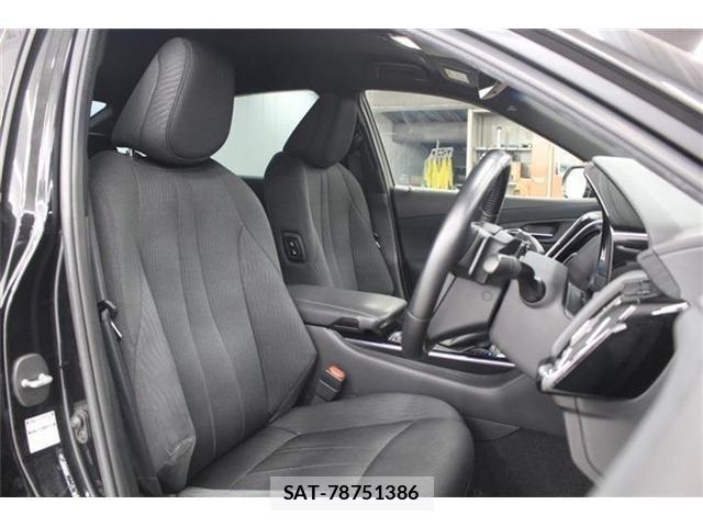 Toyota CROWN SEDAN 2018-09 7216661-26