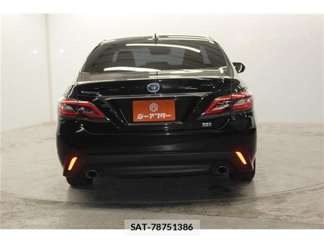 Toyota CROWN SEDAN 2018-09 7216661-5