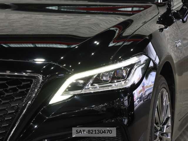 Toyota CROWN SEDAN 2020-03 7216682-15