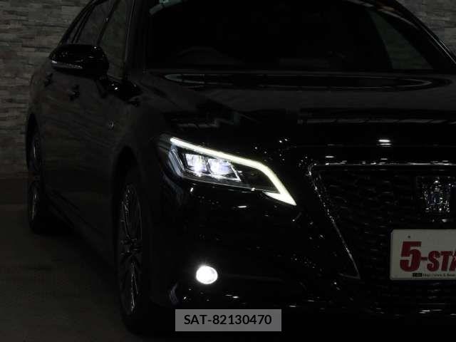 Toyota CROWN SEDAN 2020-03 7216682-16