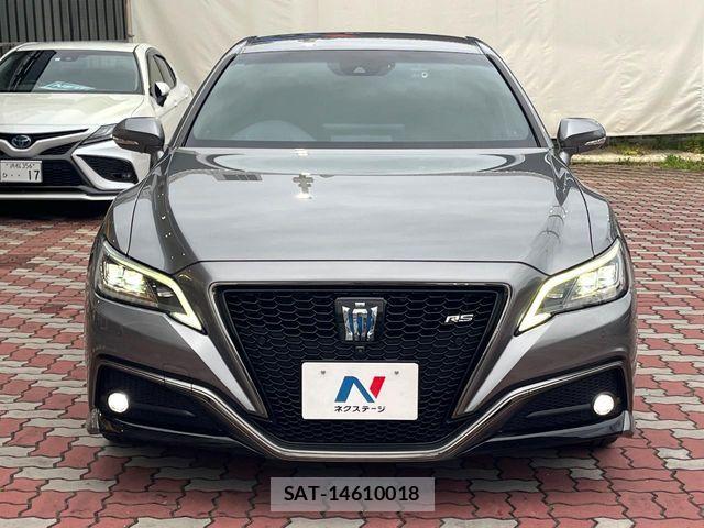 Toyota CROWN SEDAN 2022-05 7216701-13