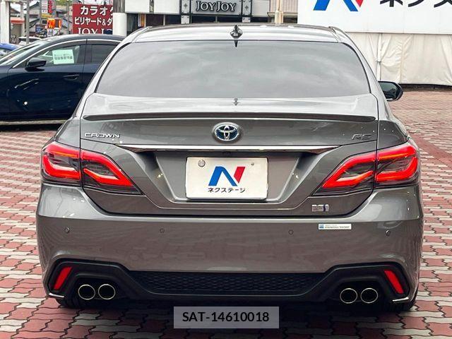 Toyota CROWN SEDAN 2022-05 7216701-14