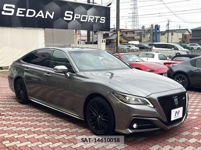 Toyota CROWN SEDAN 2022-05 7216701-15