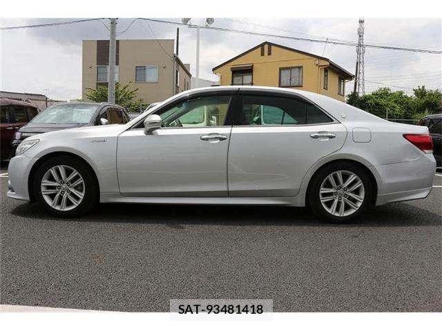Toyota CROWN SEDAN 2013-03 7216605-9