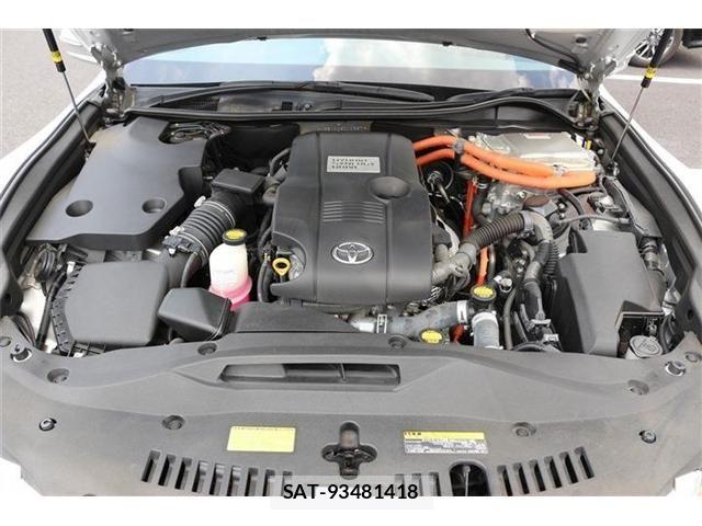 Toyota CROWN SEDAN 2013-03 7216605-18