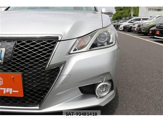 Toyota CROWN SEDAN 2013-03 7216605-25
