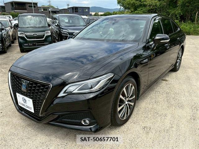 Toyota CROWN SEDAN 2018-10 7216665-9