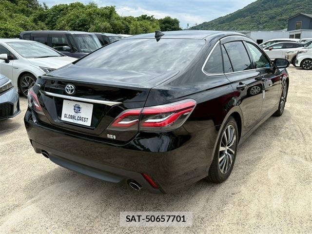 Toyota CROWN SEDAN 2018-10 7216665-13