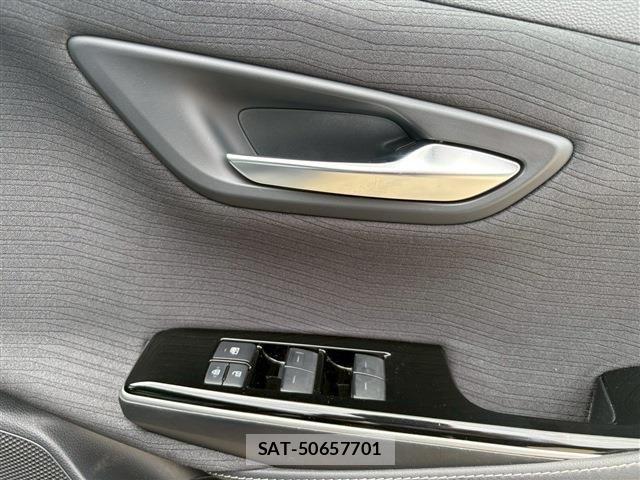 Toyota CROWN SEDAN 2018-10 7216665-17