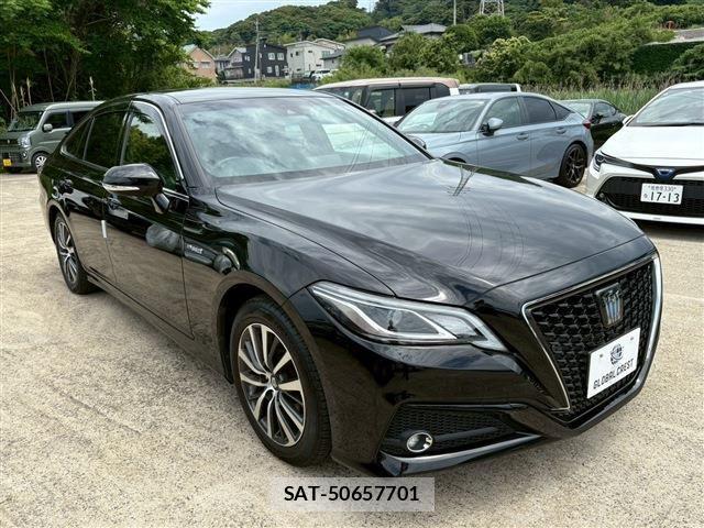 Toyota CROWN SEDAN 2018-10 7216665-7