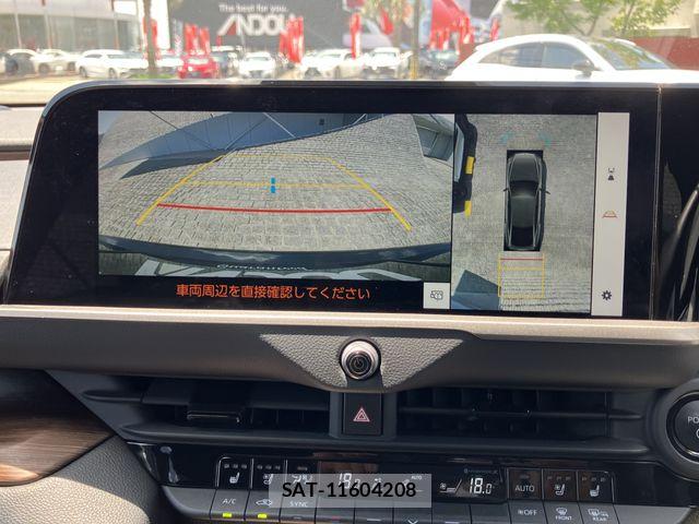 Toyota CROWN SEDAN 2024-05 7216703-16