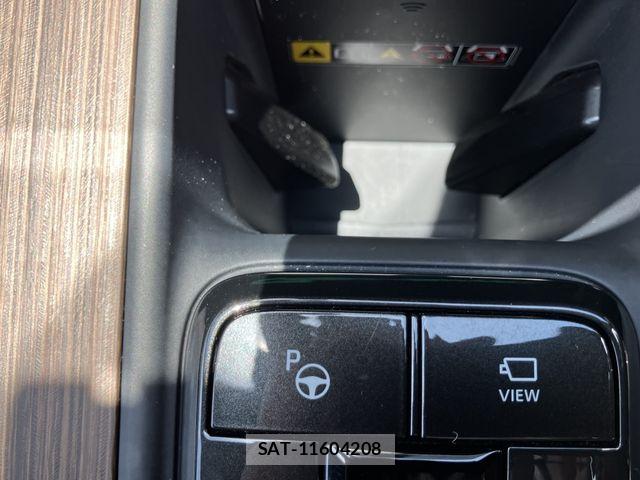 Toyota CROWN SEDAN 2024-05 7216703-18