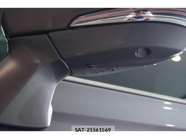 Toyota CROWN SEDAN 2021-10 7216700-12