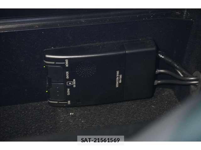 Toyota CROWN SEDAN 2021-10 7216700-19