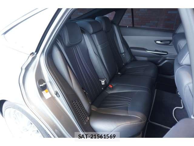 Toyota CROWN SEDAN 2021-10 7216700-6