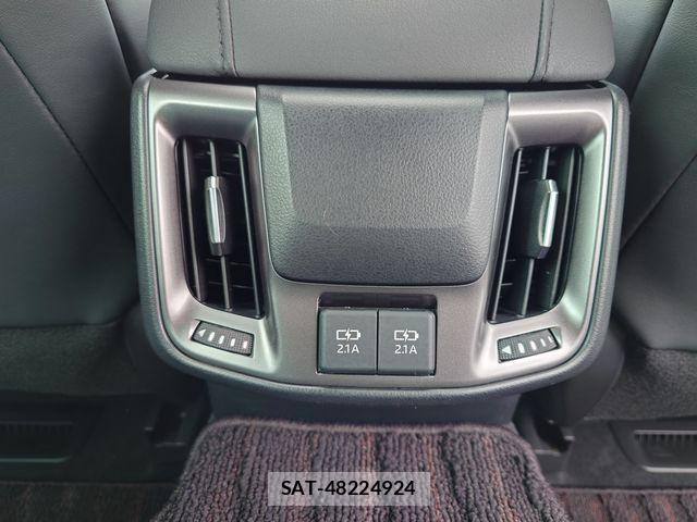 Toyota CROWN SEDAN 2021-07 7216699-21