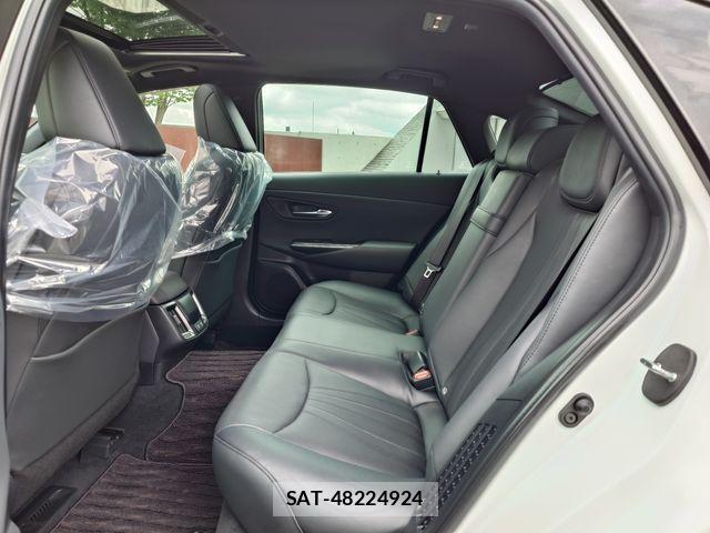 Toyota CROWN SEDAN 2021-07 7216699-22